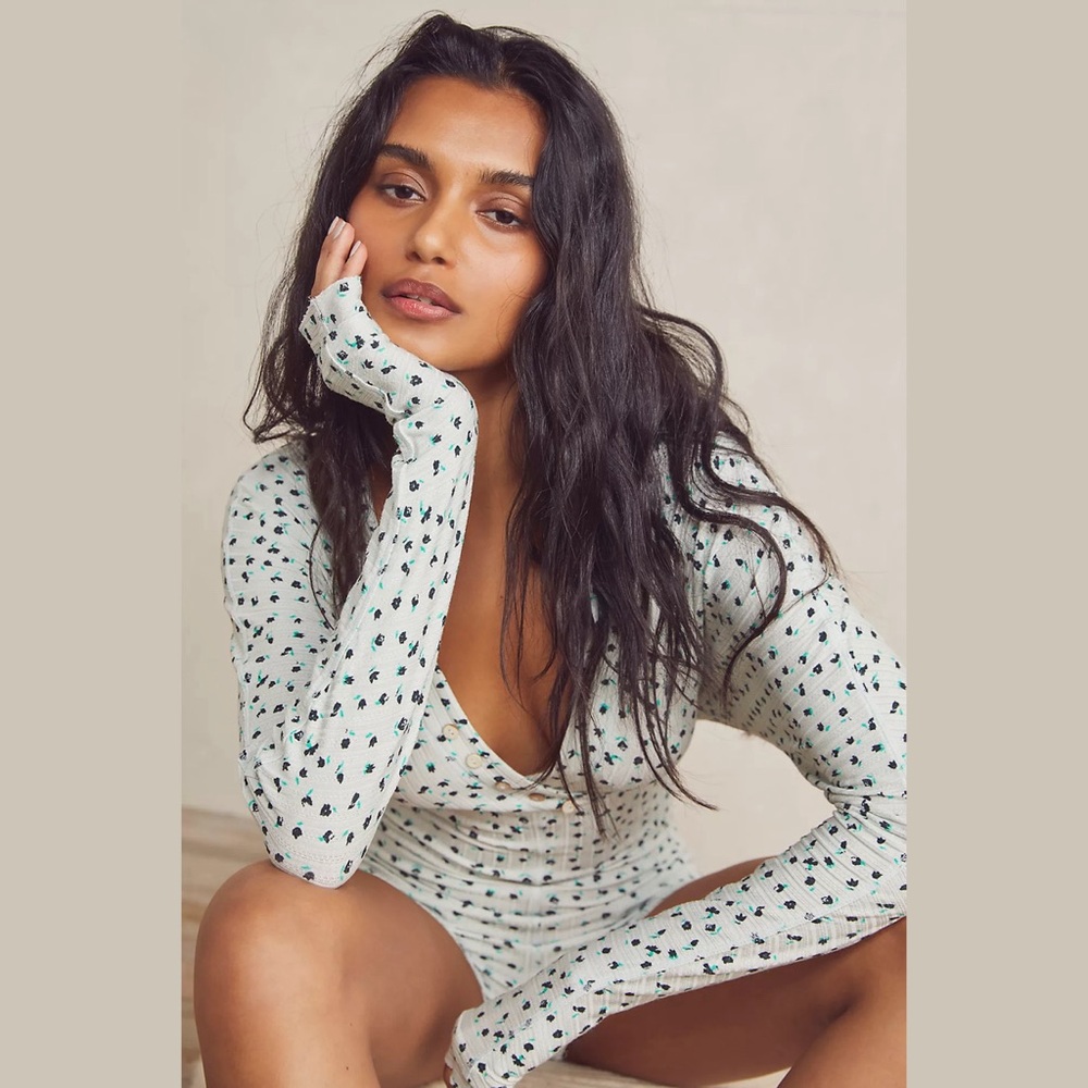 NWT | Free People | Sleep In Shortsie Ditsy Floral Sage Green